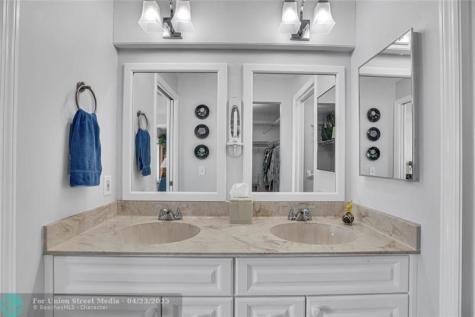 500 Grove Isle Circle Vero Beach FL 32962