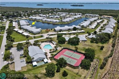 500 Grove Isle Circle Vero Beach FL 32962
