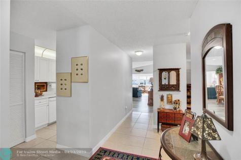 500 Grove Isle Circle Vero Beach FL 32962