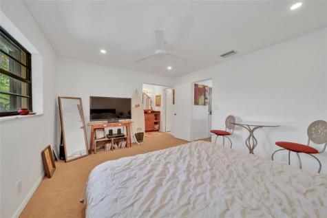 200 NE 17th Court Fort Lauderdale FL 33305