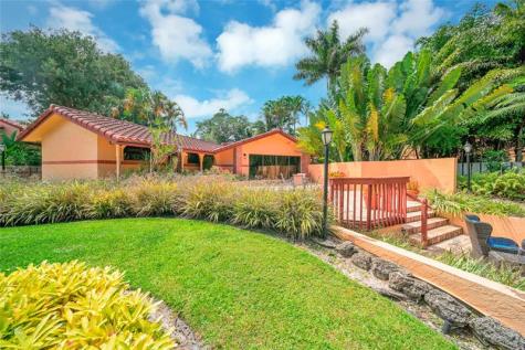 200 NE 17th Court Fort Lauderdale FL 33305