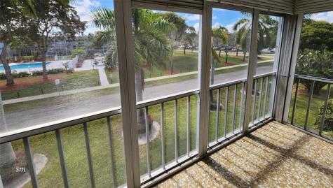 4900 Washington Street Hollywood FL 33021