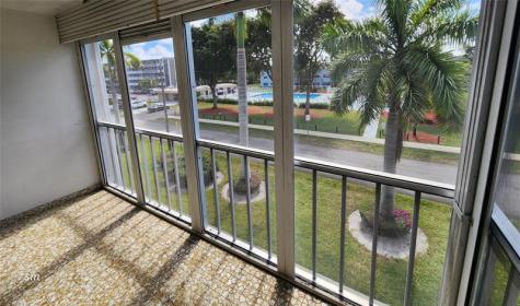 4900 Washington Street Hollywood FL 33021