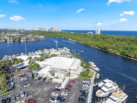 2555 NE 11th Street Fort Lauderdale FL 33304