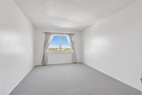 2555 NE 11th Street Fort Lauderdale FL 33304