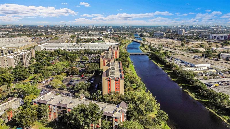 2206 S Cypress Bend Drive Pompano Beach FL 33069