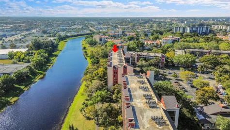 2206 S Cypress Bend Drive Pompano Beach FL 33069