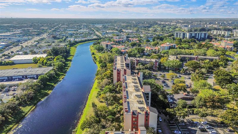 2206 S Cypress Bend Drive Pompano Beach FL 33069