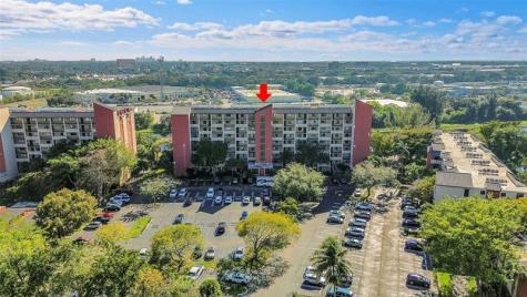 2206 S Cypress Bend Drive Pompano Beach FL 33069