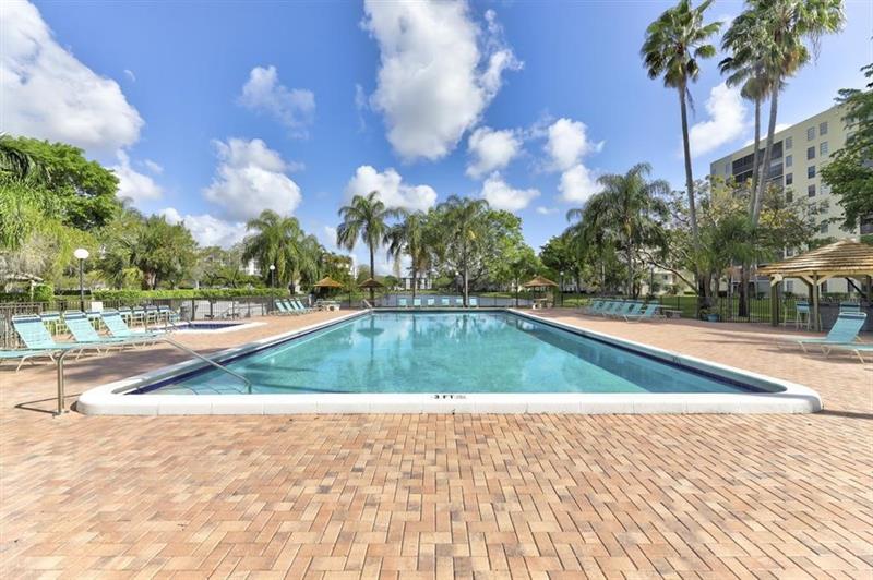 2206 S Cypress Bend Drive Pompano Beach FL 33069