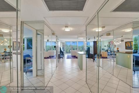 806 Cypress Grove Lane Pompano Beach FL 33069