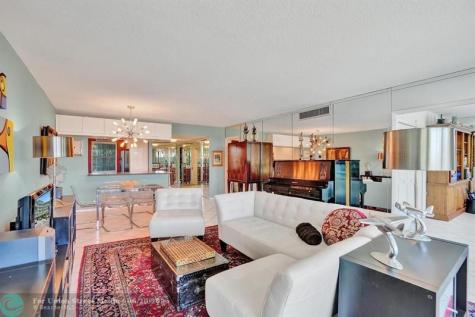 806 Cypress Grove Lane Pompano Beach FL 33069