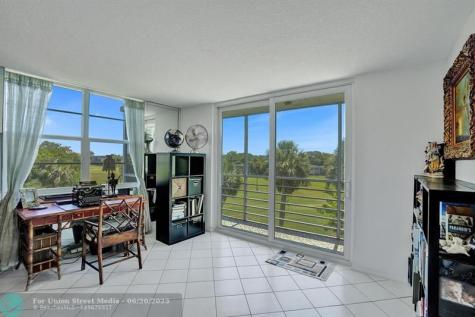 806 Cypress Grove Lane Pompano Beach FL 33069
