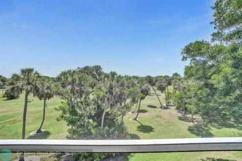 806 Cypress Grove Lane Pompano Beach FL 33069
