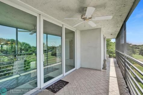 806 Cypress Grove Lane Pompano Beach FL 33069