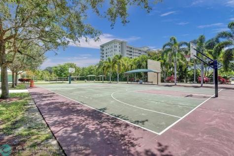 806 Cypress Grove Lane Pompano Beach FL 33069