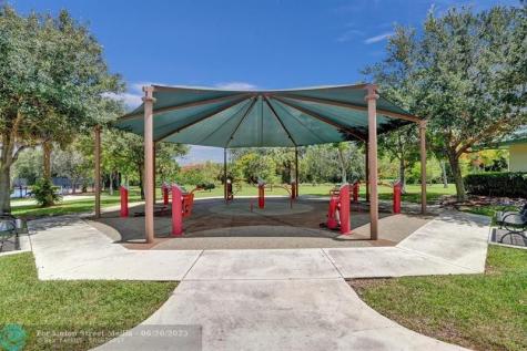 806 Cypress Grove Lane Pompano Beach FL 33069