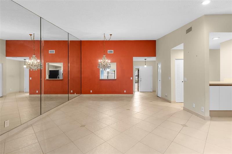 10971 Lake Front Place Boca Raton FL 33498