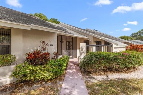 10971 Lake Front Place Boca Raton FL 33498
