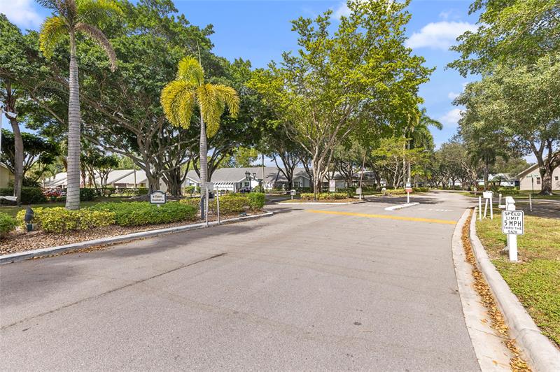 10971 Lake Front Place Boca Raton FL 33498