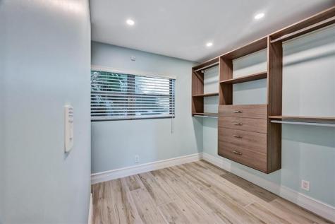 1752 NW 3rd Terrace Fort Lauderdale FL 33311