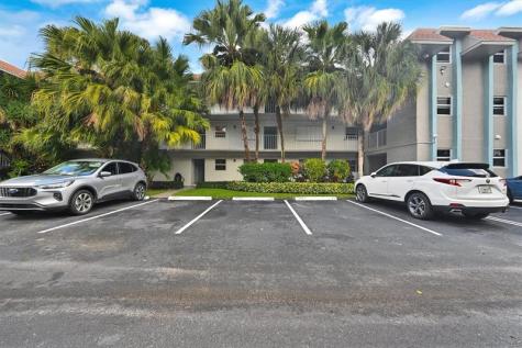 1752 NW 3rd Terrace Fort Lauderdale FL 33311