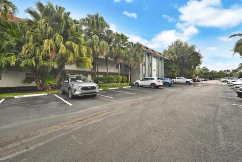 1752 NW 3rd Terrace Fort Lauderdale FL 33311