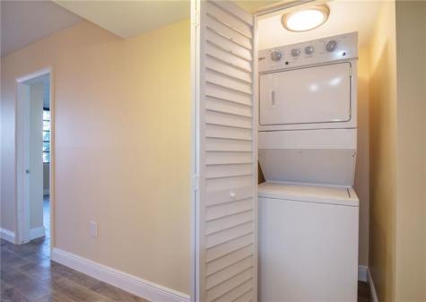 1100 Colony Point Circle Pembroke Pines FL 33026