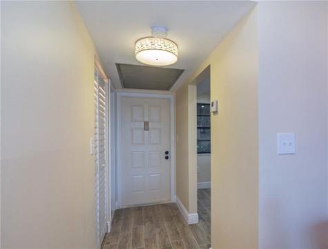 1100 Colony Point Circle Pembroke Pines FL 33026