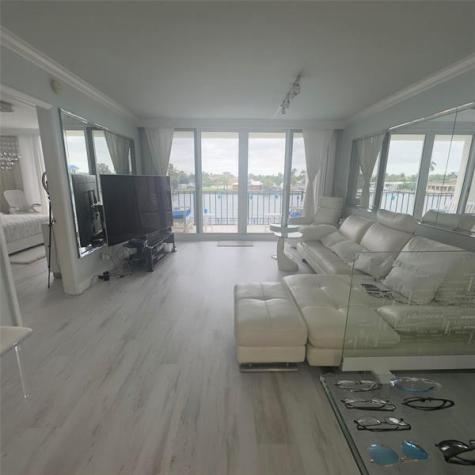Pompano Beach FL 33062