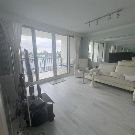 Pompano Beach FL 33062