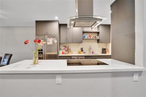10700 NW 30th Place Sunrise FL 33322