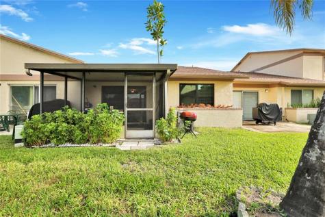 10700 NW 30th Place Sunrise FL 33322