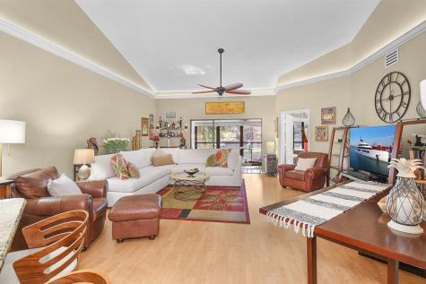 6040 SE Martinique Drive Stuart FL 34997