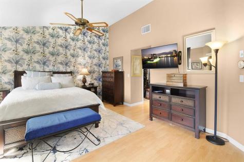 6040 SE Martinique Drive Stuart FL 34997