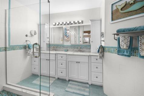 6040 SE Martinique Drive Stuart FL 34997