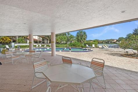 6040 SE Martinique Drive Stuart FL 34997