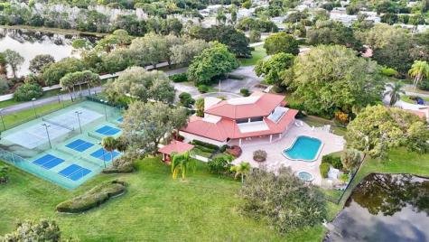 6040 SE Martinique Drive Stuart FL 34997