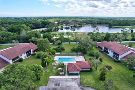 6040 SE Martinique Drive Stuart FL 34997