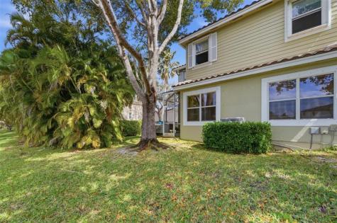 5630 NW 106 Avenue Coral Springs FL 33076
