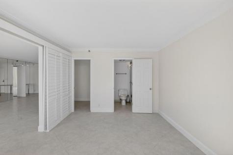 4505 S Ocean Boulevard Highland Beach FL 33487