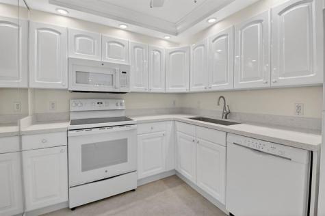 4505 S Ocean Boulevard Highland Beach FL 33487