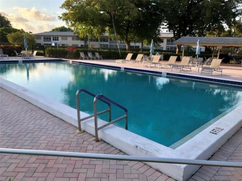 2614 Nassau Bend Coconut Creek FL 33066