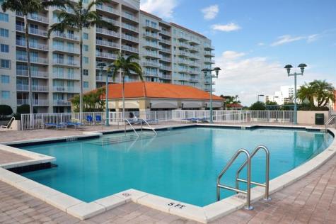 3020 NE 32nd Avenue Fort Lauderdale FL 33308