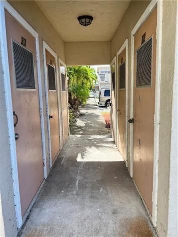 3947 Coral Springs Drive Coral Springs FL 33065