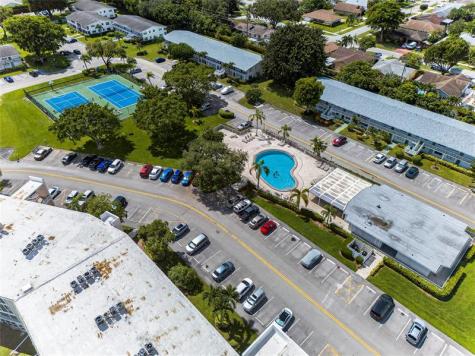 1036 Ventnor H Deerfield Beach FL 33442