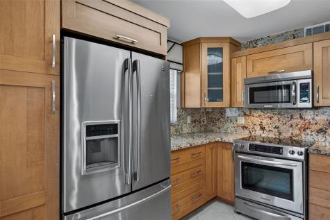 1036 Ventnor H Deerfield Beach FL 33442