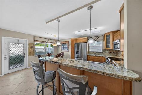 1036 Ventnor H Deerfield Beach FL 33442