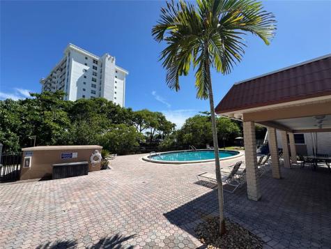 9 NE 19th Court Wilton Manors FL 33305