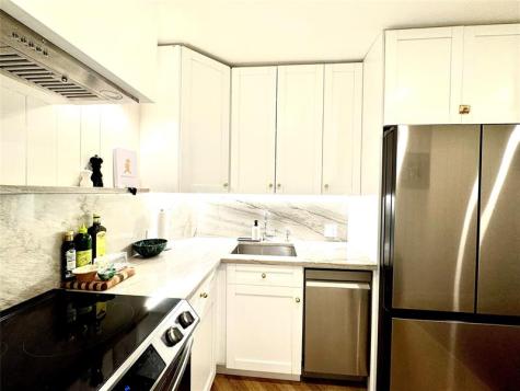 9 NE 19th Court Wilton Manors FL 33305